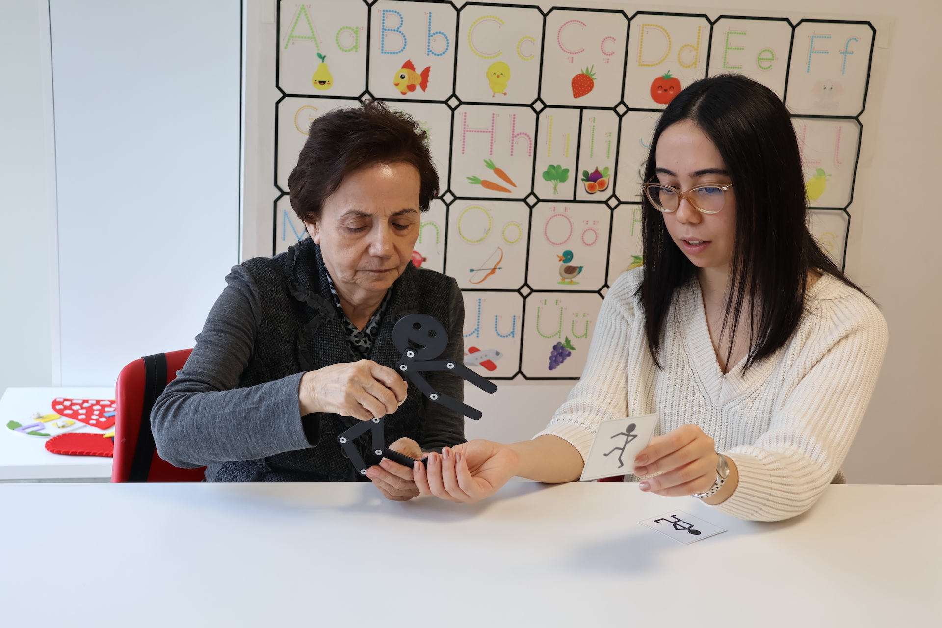 Göztepe Alzheimer Merkezi'nden Duyu Bütünleme Merkezi ziyareti